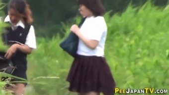 pee naughty high definition japanese voyeur outdoor teen (18+) pissing