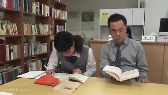 oral japanese public reality blowjob amateur asian couple