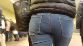 tight jeans hidden cam voyeur big ass russian ass