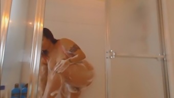butt shower bbw