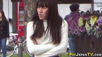 high definition hidden cam hidden cam japanese voyeur teen (18+) pissing pussy asian