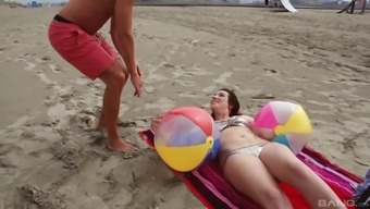 longhair lick oral pussy reality beach bikini blowjob