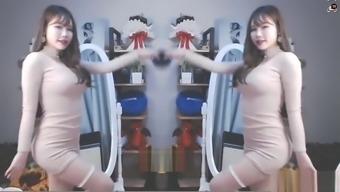 korean solo asian dance