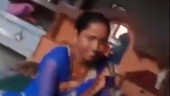 play penis kiss indian country voyeur upskirt