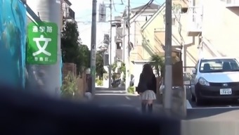 pee high definition japanese outdoor pissing public fetish asian
