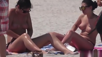 teen big tits topless high definition big natural tits voyeur teen (18+) beach big tits bikini
