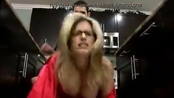 kiss high definition finger cum in mouth pussy bdsm brazil doggystyle