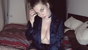 nude naked milf butt brown big natural tits strip web cam russian big tits solo brunette amateur cute