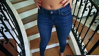 longhair latina jeans model fucking brown thong pornstar solo brunette ass