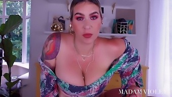 goddess big natural tits big tits